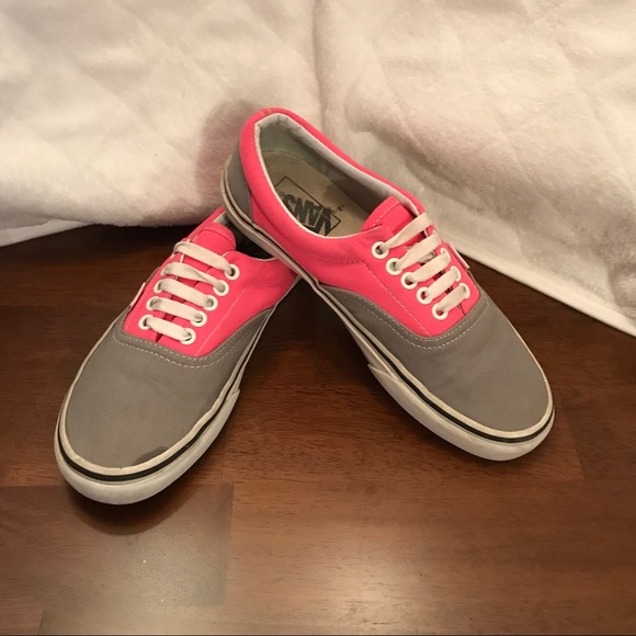 womens grey and pink vans